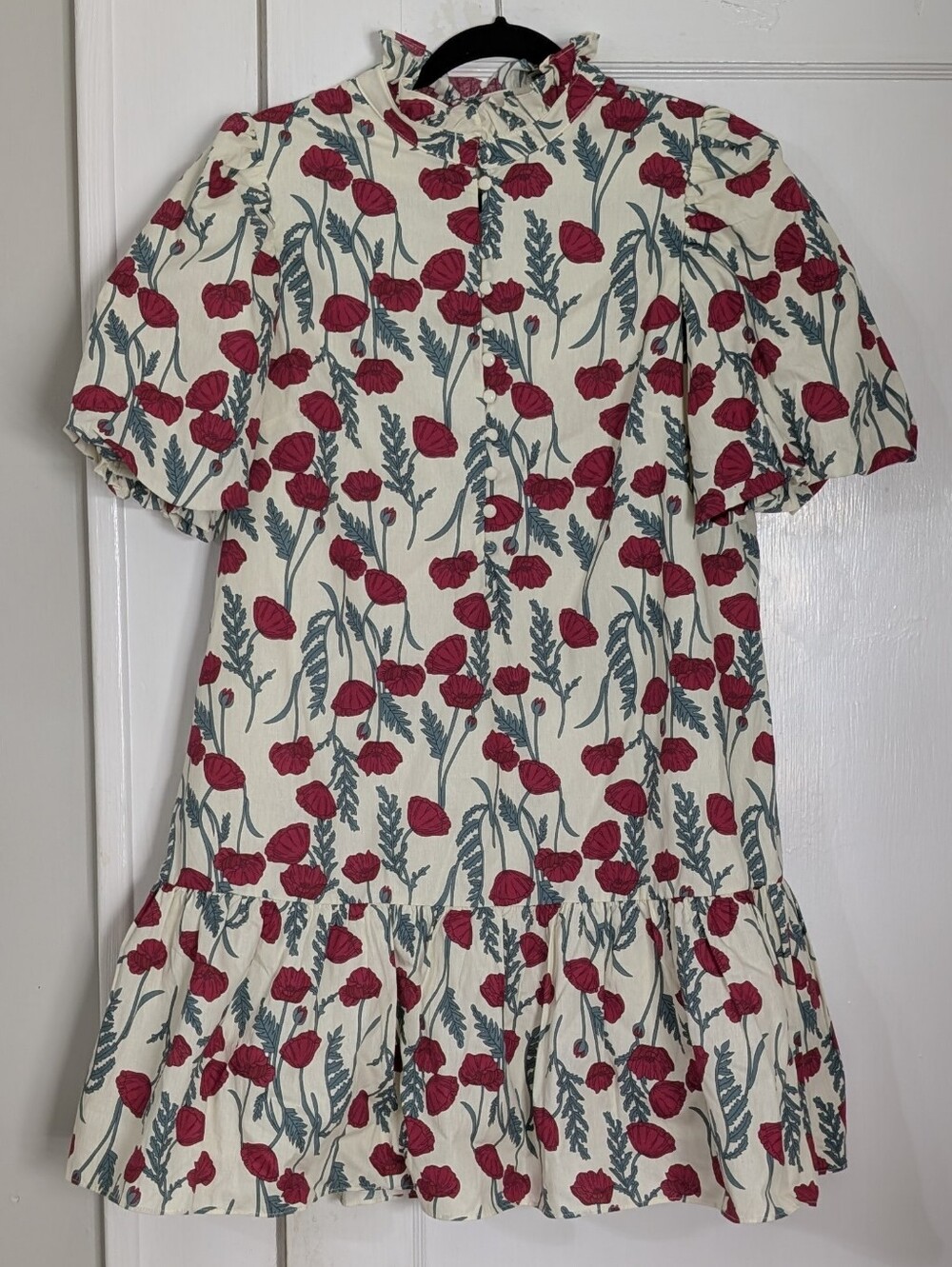 Hyacinth House Amaryllis Mimsy Mini Dress Cream Berry Red Floral Puff Sleeve M